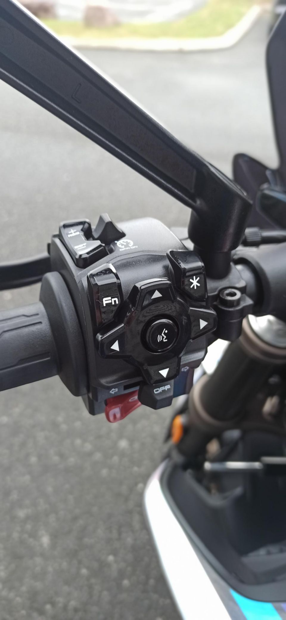 CF MOTO 800NK AVANCED TC 4