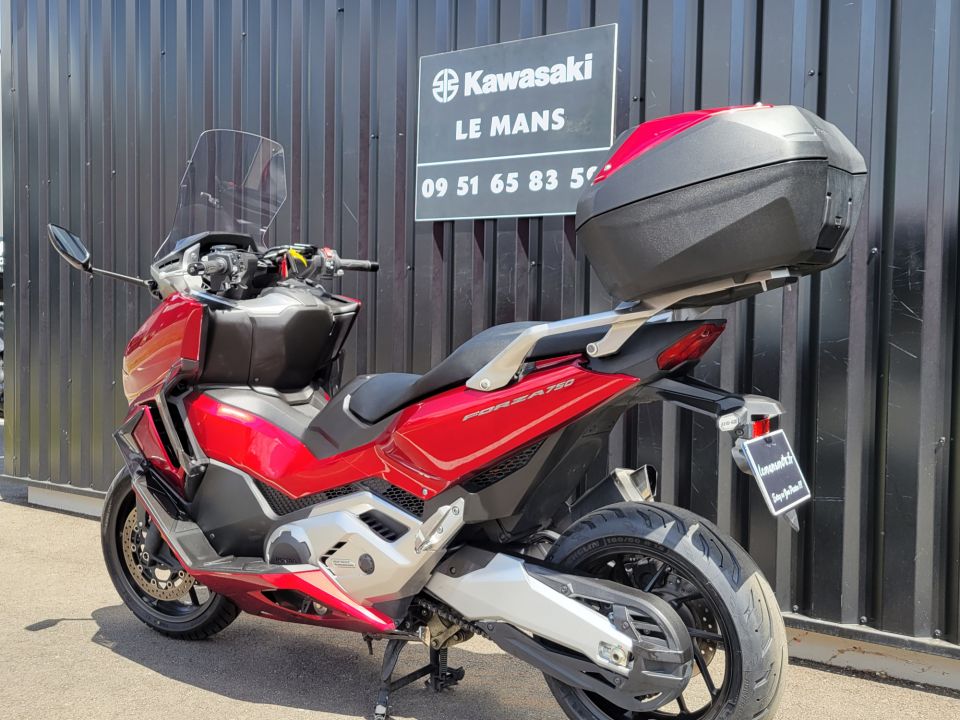 HONDA NSS FORZA 750 4