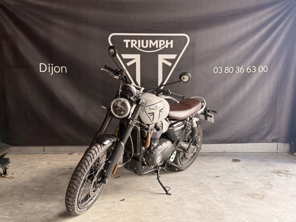 TRIUMPH SCRAMBLER 1200 4