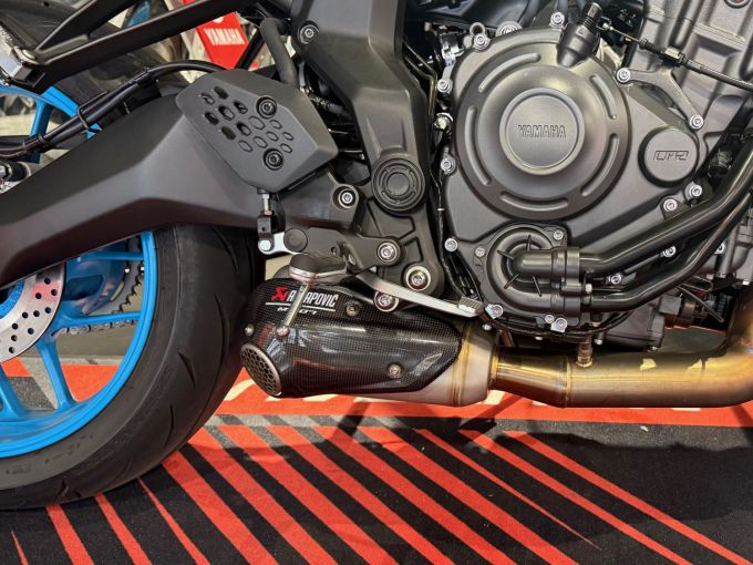 YAMAHA MT-07 (47.5CV) 4