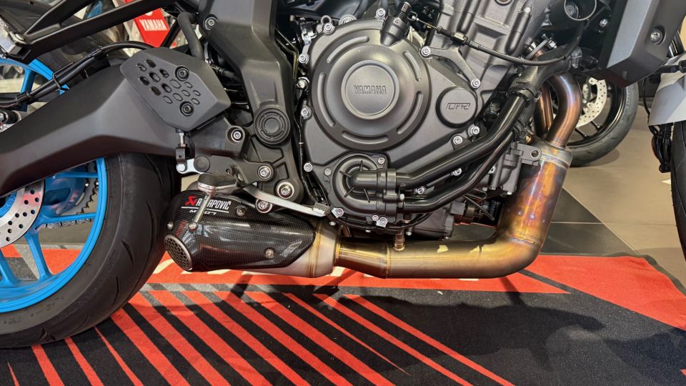 YAMAHA MT-07 (47.5CV) 4