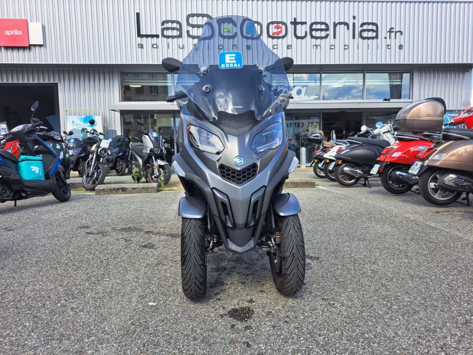 PIAGGIO MP3 530 HPE EXCLUSIVE 4