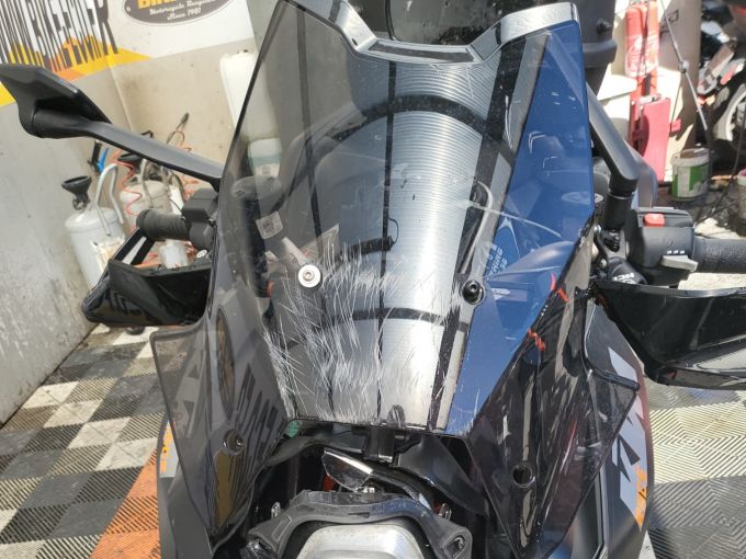 KTM 1290 SUPER DUKE GT 4