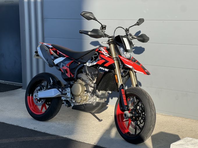 DUCATI HYPERMOTARD 698 MONO RVE 4