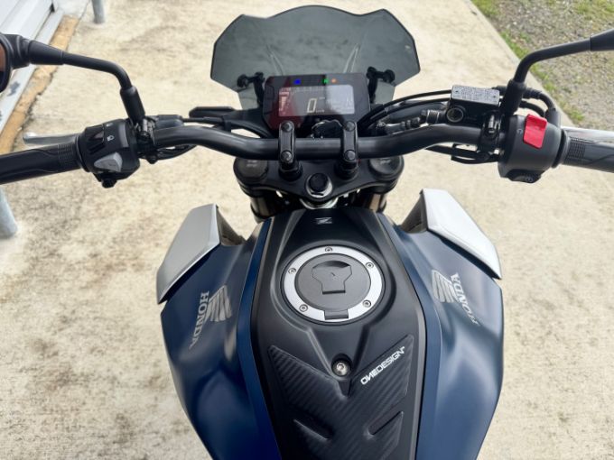 HONDA CB 125 R 4
