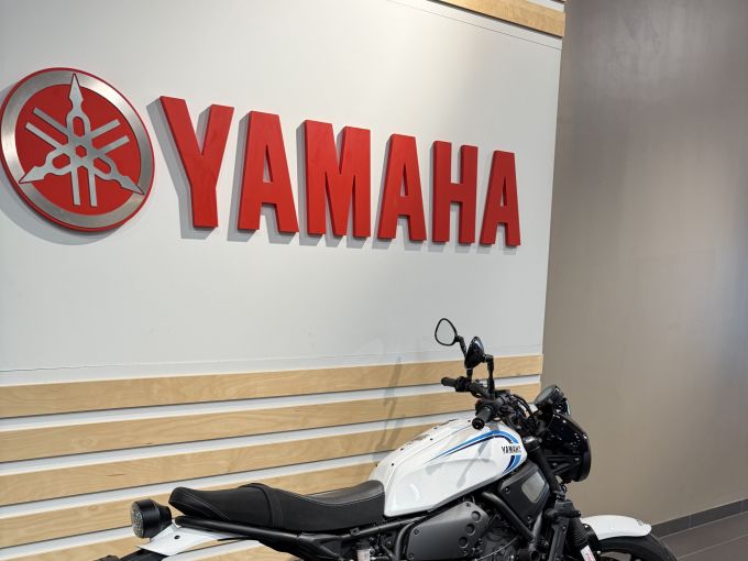 YAMAHA XSR 700 4