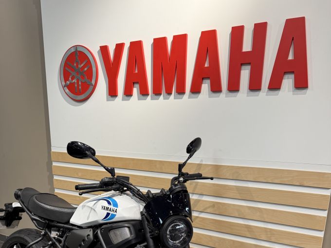 YAMAHA XSR 700 4