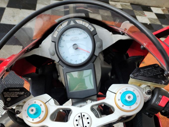 DUCATI 999 S 4