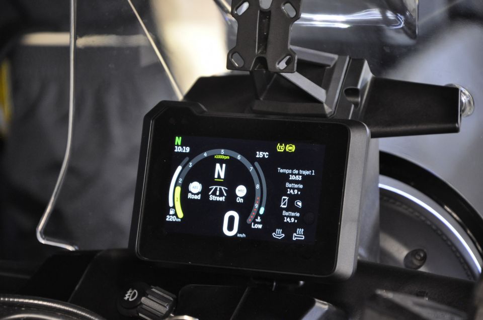 HUSQVARNA NORDEN 901 EXPEDITION 4