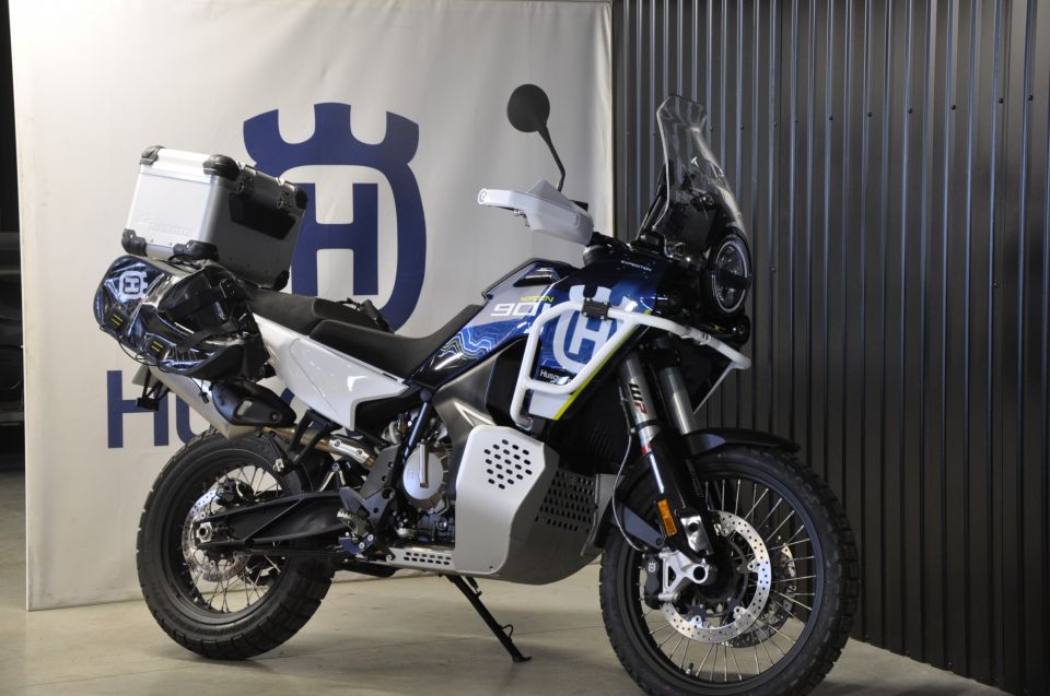 HUSQVARNA NORDEN 901 EXPEDITION 4
