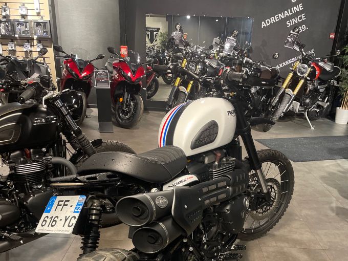 TRIUMPH SCRAMBLER 1200 XE 4