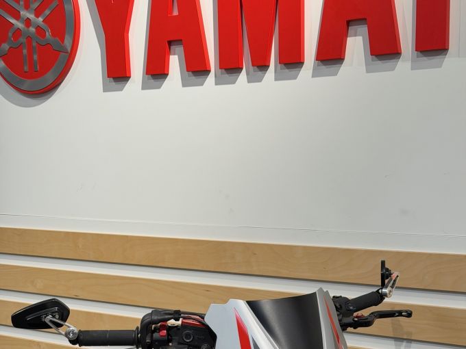 YAMAHA MT-07 (47.5CV) 4