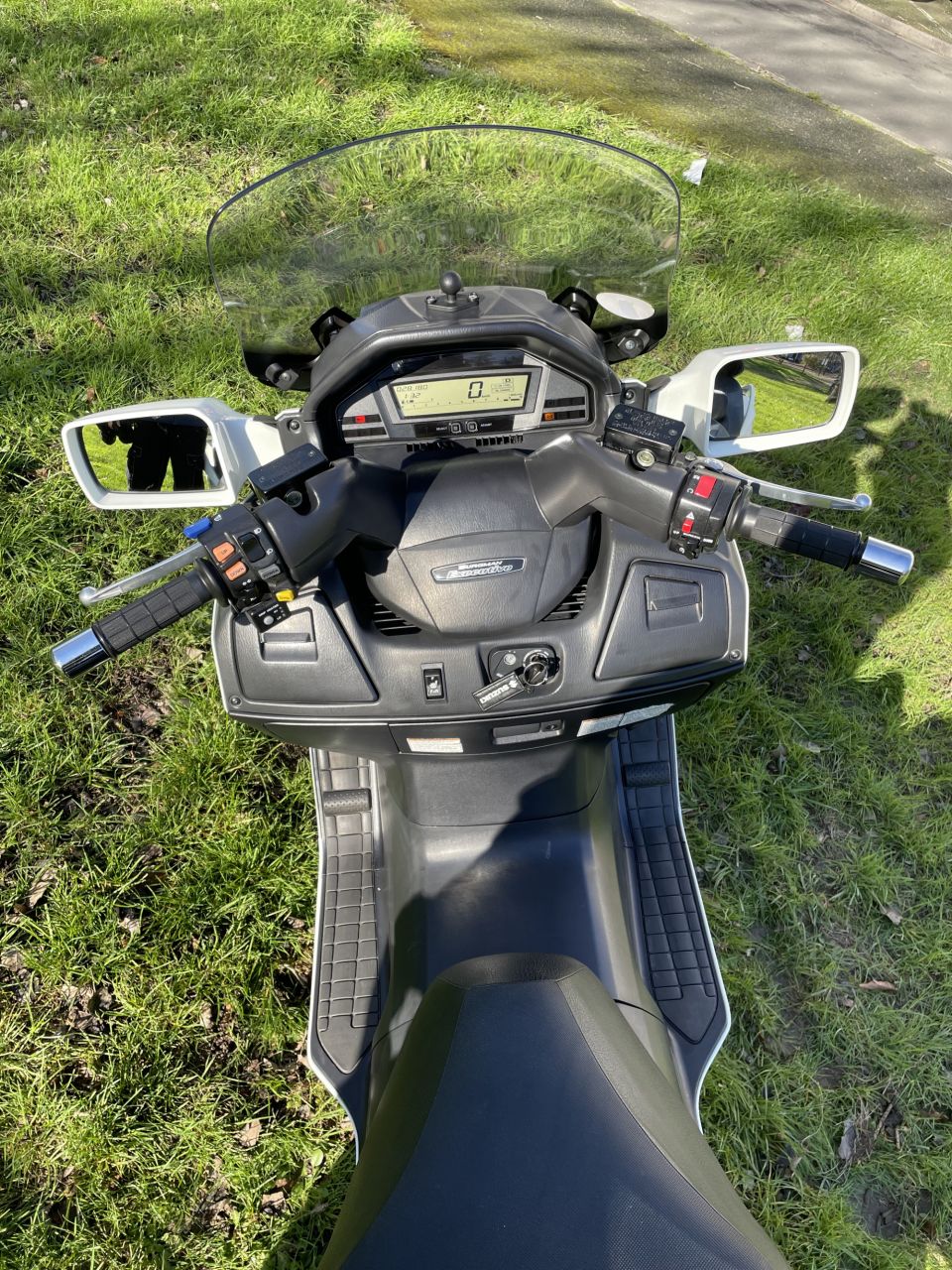 SUZUKI BURGMAN 650 4