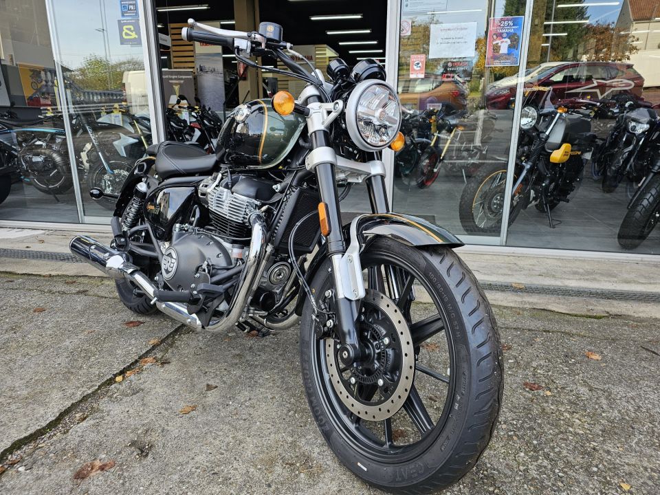 ROYAL ENFIELD SUPER METEOR 650 4