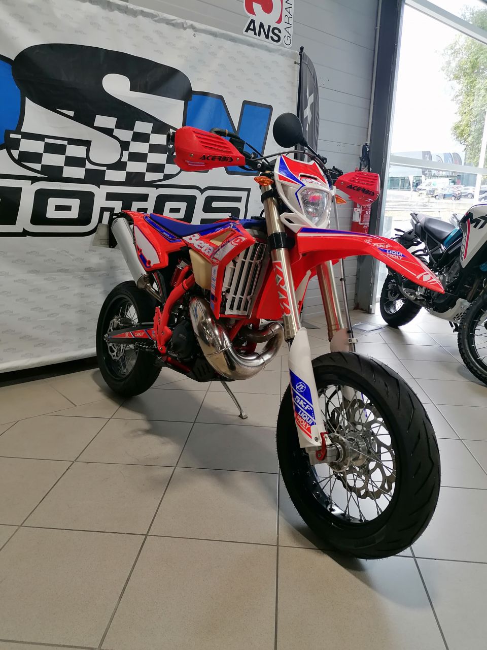 BETA SUPERMOTARD 4