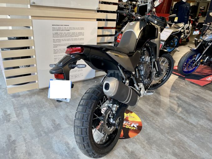 YAMAHA XTZ TENERE 700 4