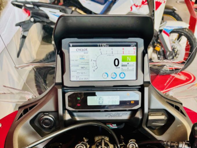 HONDA NT1100 4