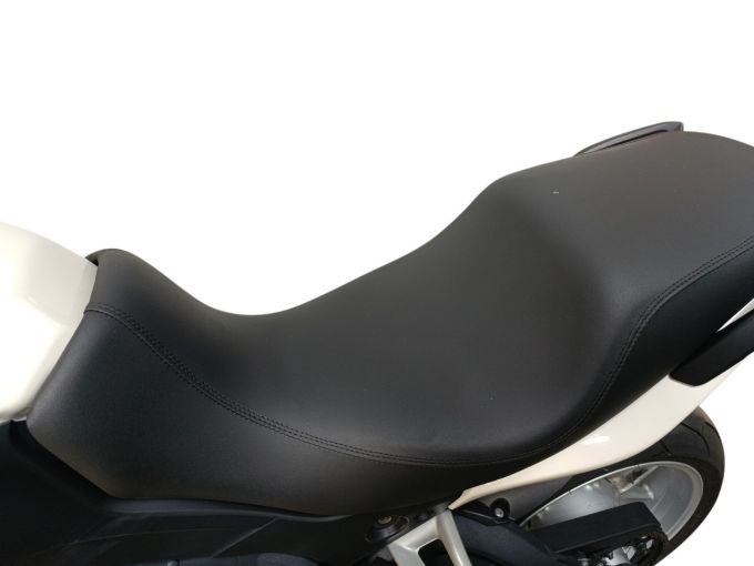 TRIUMPH TIGER 1050 4