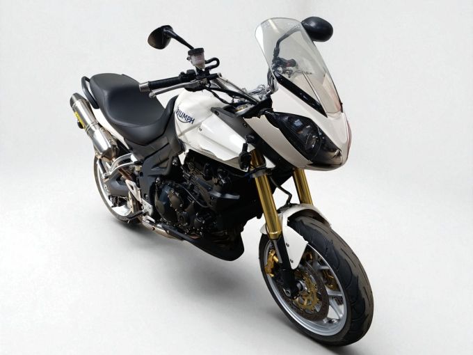 TRIUMPH TIGER 1050 4