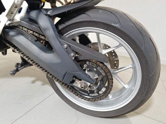 TRIUMPH TIGER 1050 4