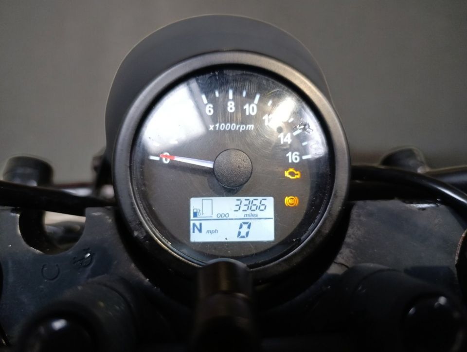 BRIXTON MOTORCYCLES BX 125 4