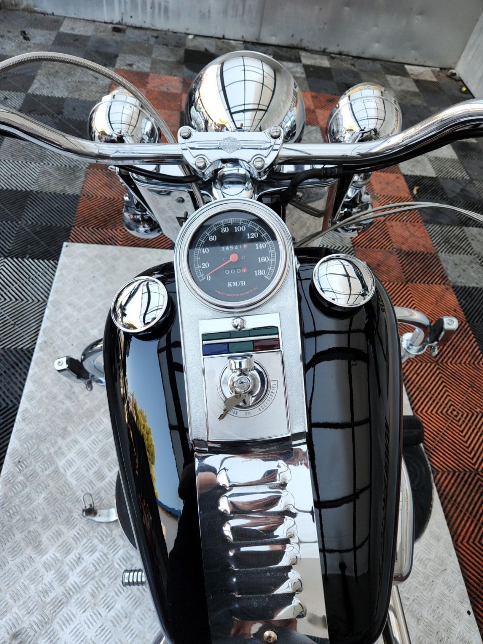 HARLEY-DAVIDSON SOFTAIL HERITAGE 1340 4