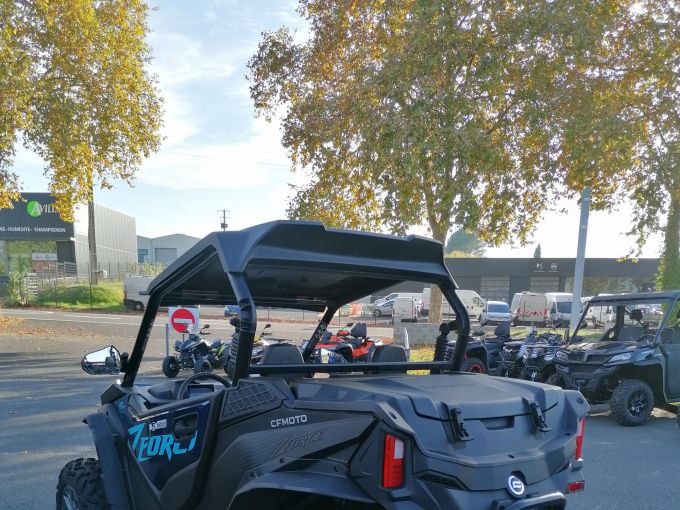 CF MOTO ZFORCE 950 4