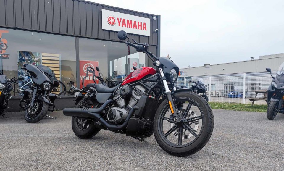 HARLEY-DAVIDSON SPORTSTER NIGHTSTER 975 4