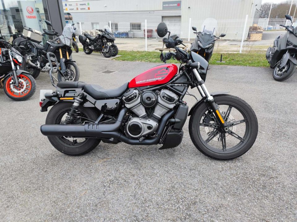 HARLEY-DAVIDSON SPORTSTER NIGHTSTER 975 4