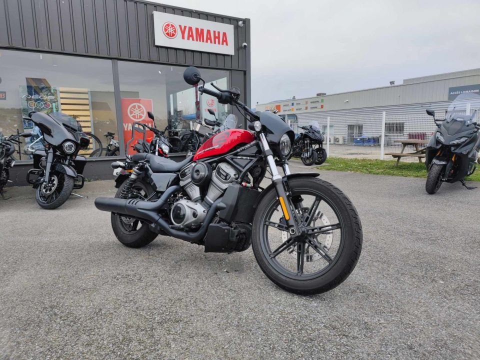 HARLEY-DAVIDSON SPORTSTER NIGHTSTER 975 4