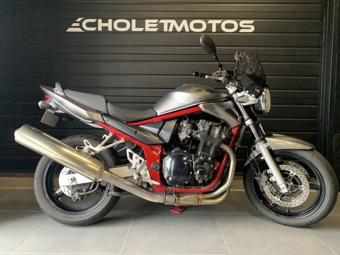 SUZUKI GSF 650 N BANDIT 4