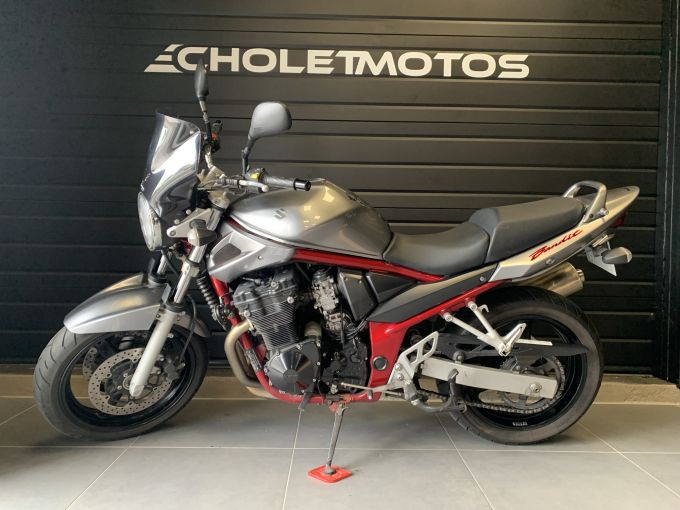 SUZUKI GSF 650 N BANDIT 4