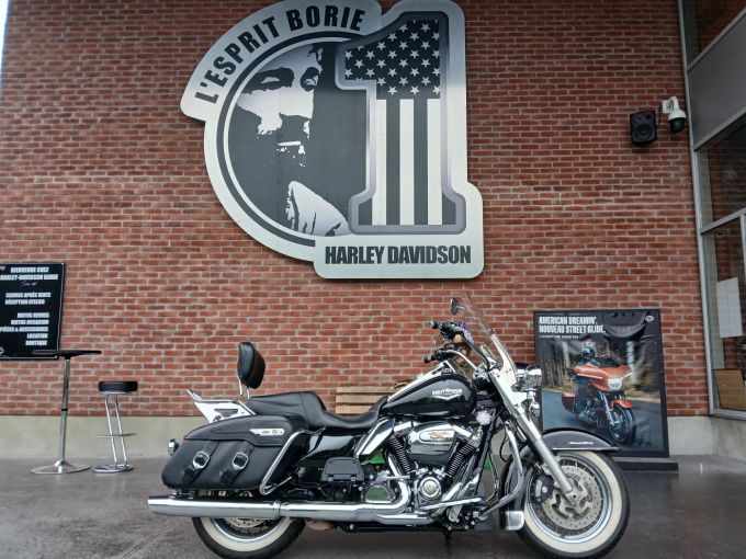 HARLEY-DAVIDSON TOURING ROAD KING 1745 STANDARD 4
