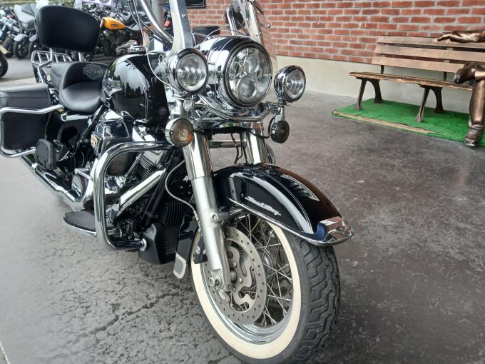 HARLEY-DAVIDSON TOURING ROAD KING 1745 STANDARD 4