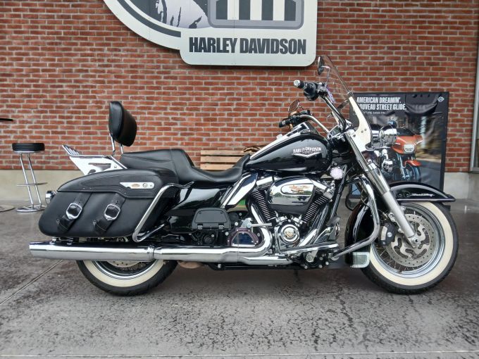 HARLEY-DAVIDSON TOURING ROAD KING 1745 STANDARD 4