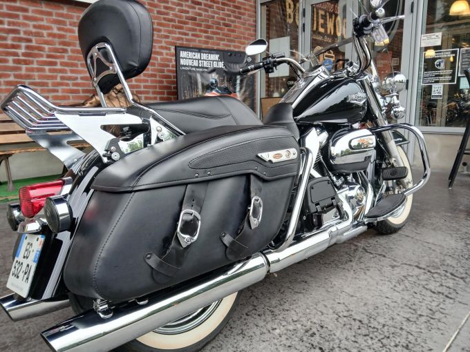 HARLEY-DAVIDSON TOURING ROAD KING 1745 STANDARD 4