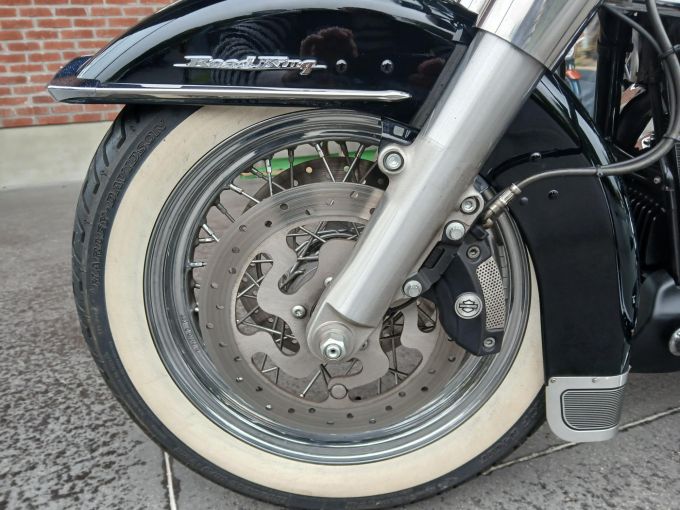 HARLEY-DAVIDSON TOURING ROAD KING 1745 STANDARD 4