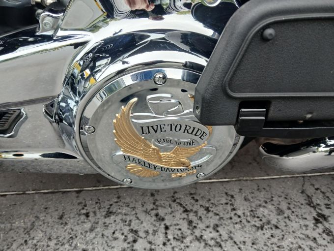 HARLEY-DAVIDSON TOURING ROAD KING 1745 STANDARD 4