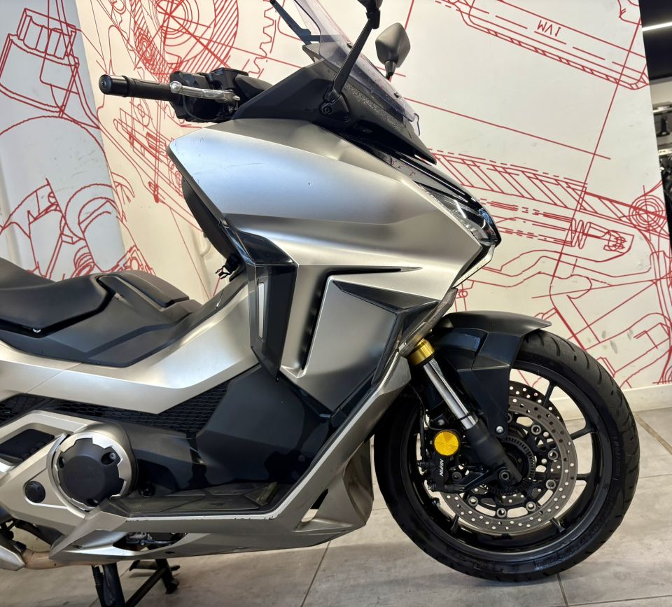 HONDA NSS FORZA 750 4