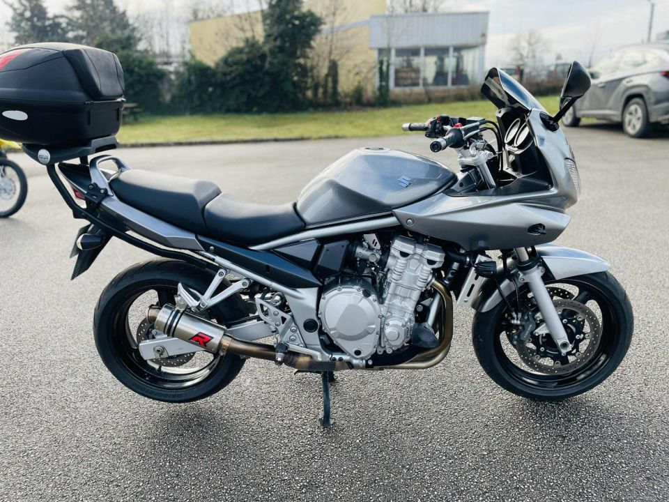 SUZUKI GSF 650 S BANDIT 4