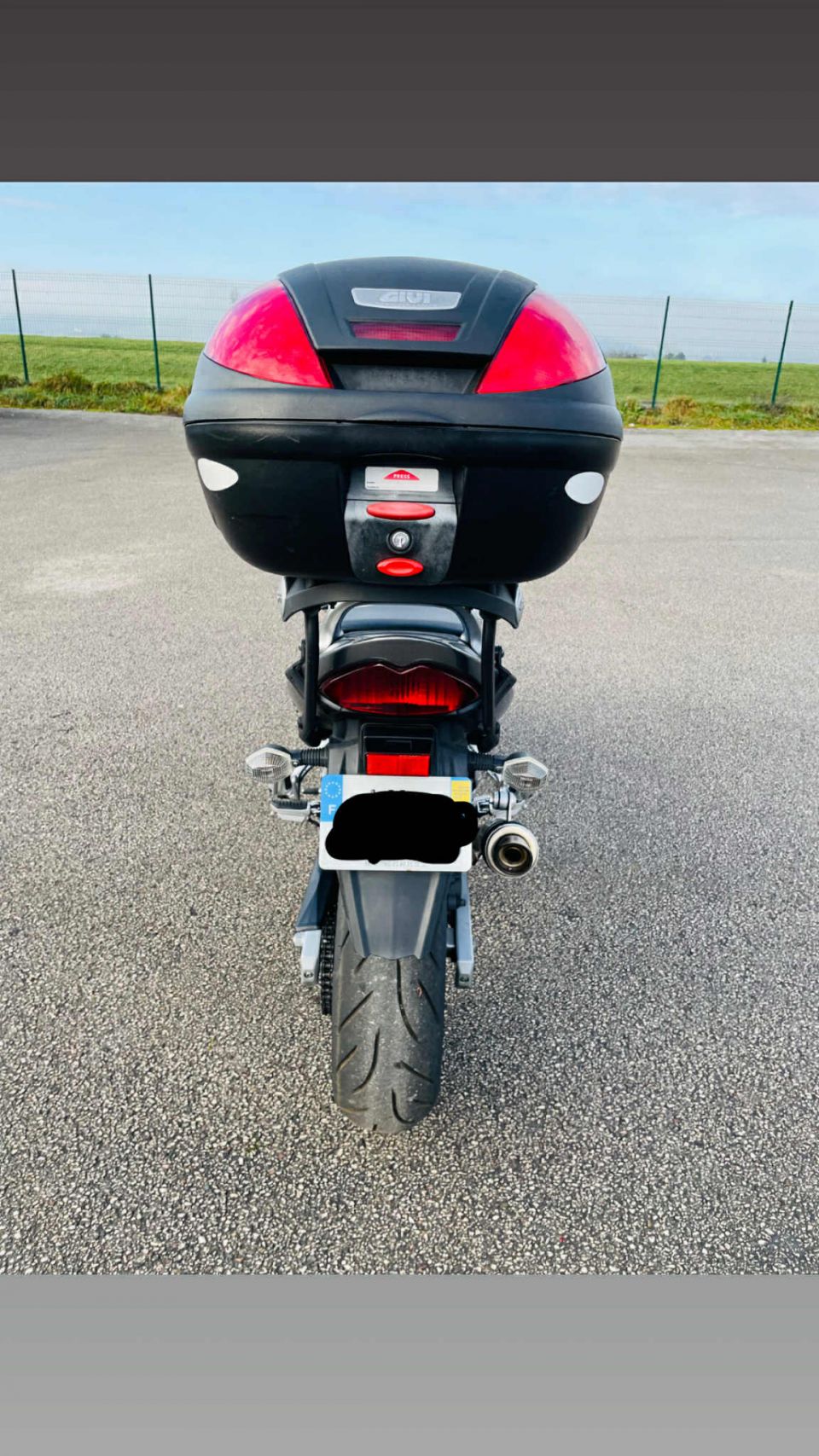 SUZUKI GSF 650 S BANDIT 4