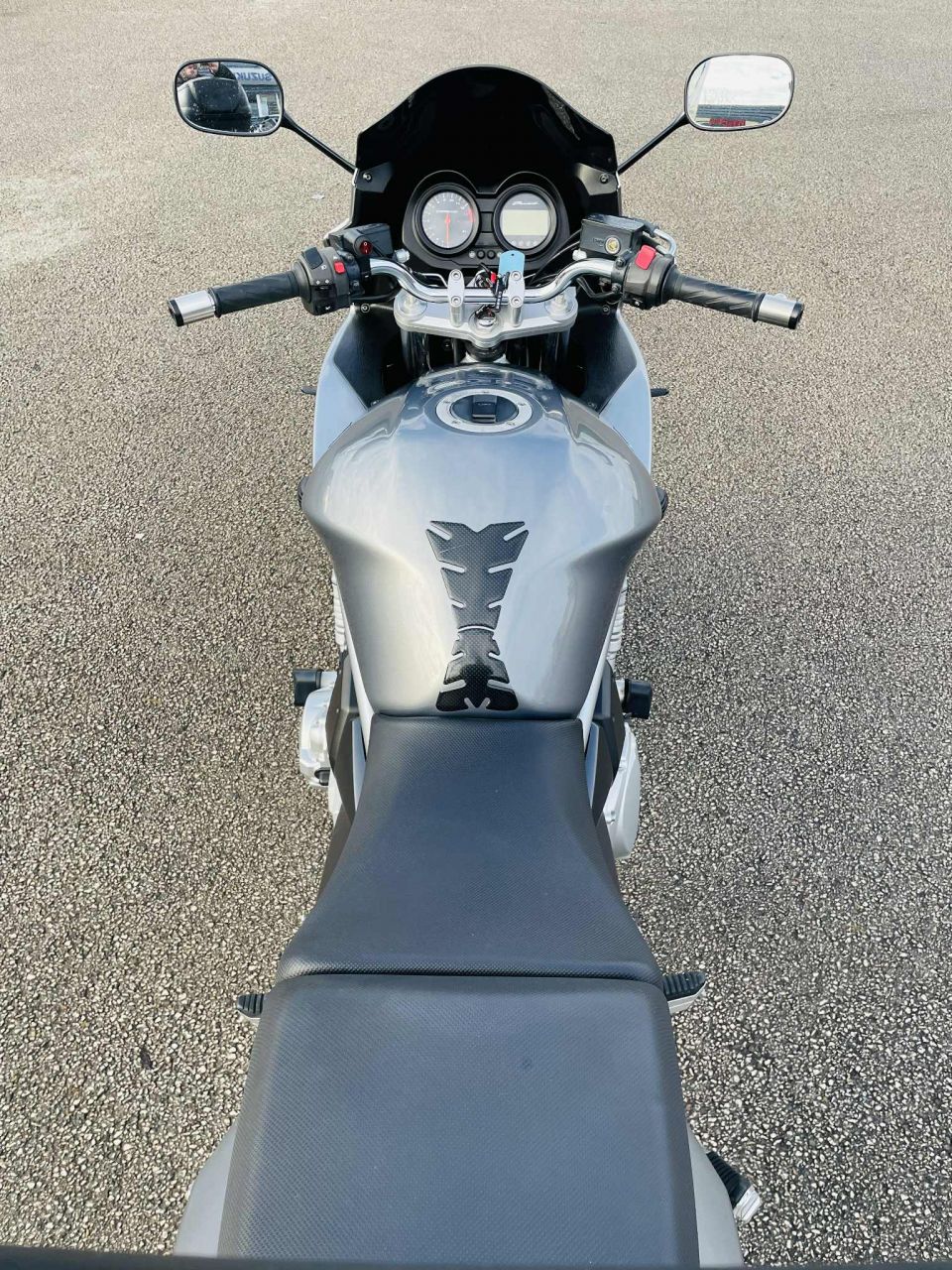 SUZUKI GSF 650 S BANDIT 4