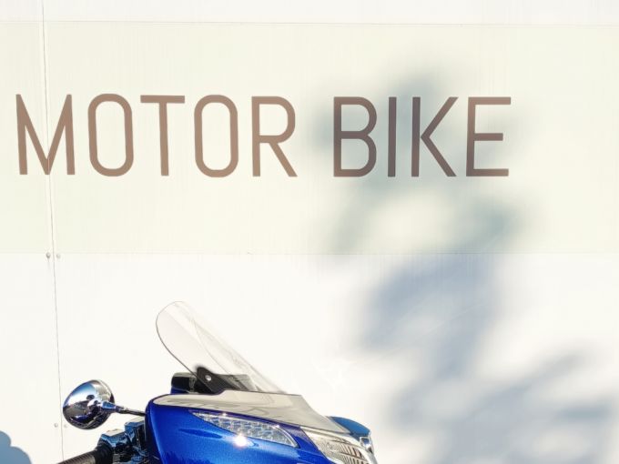 INDIAN ROADMASTER 1800 4