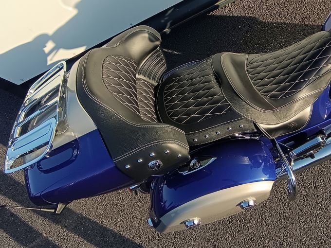 INDIAN ROADMASTER 1800 4