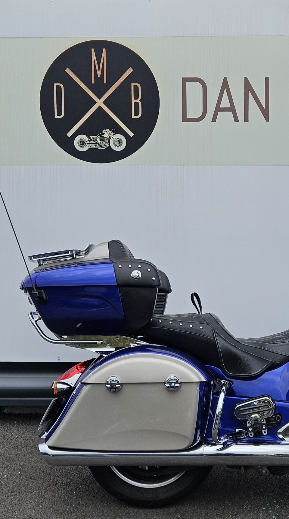 INDIAN ROADMASTER 1800 4