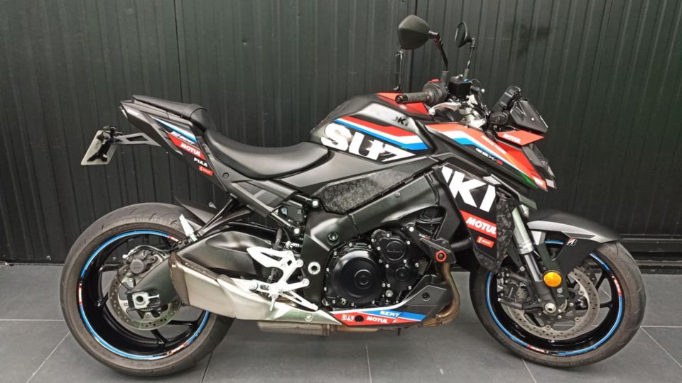 SUZUKI GSX-S 950 A2 4