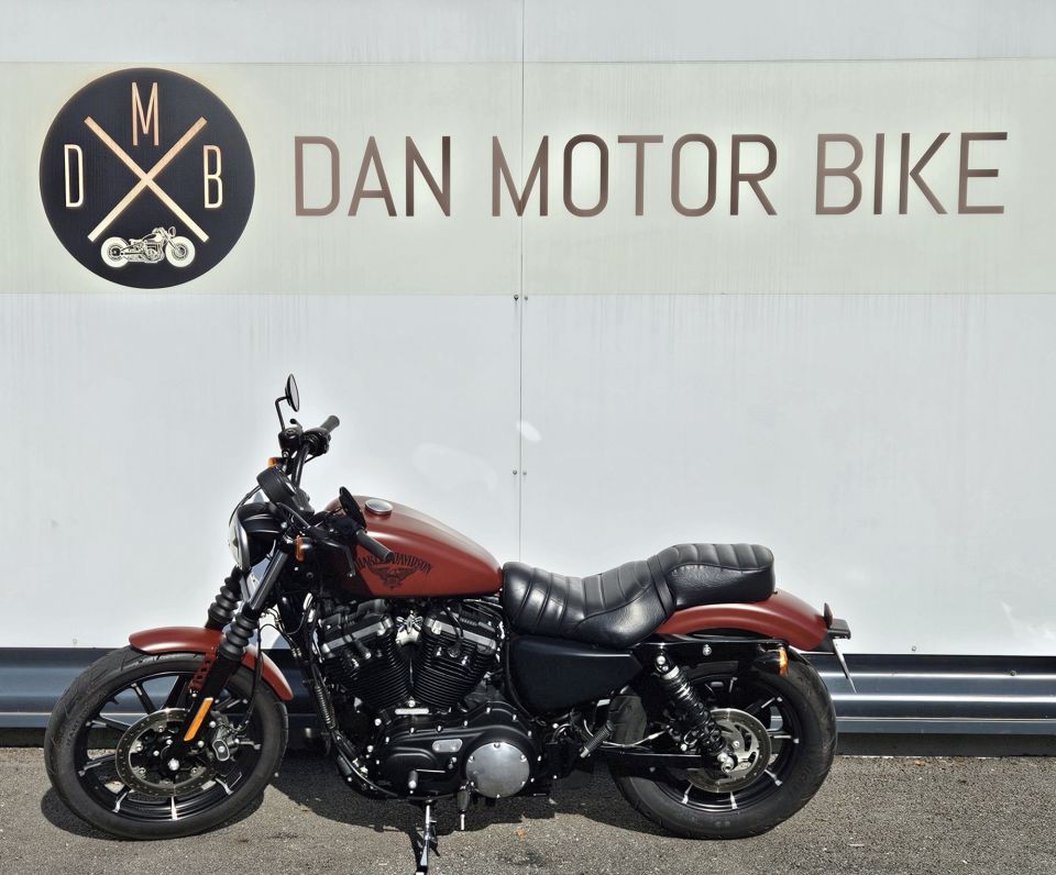 HARLEY-DAVIDSON SPORTSTER IRON 883 4