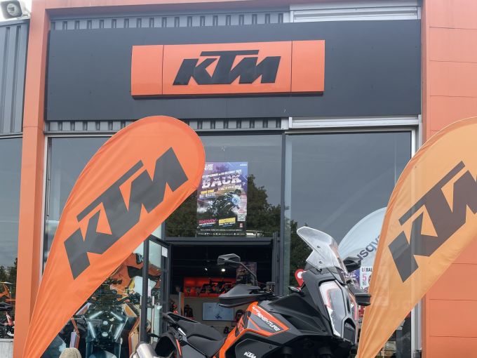KTM 1290 ADVENTURE S 4