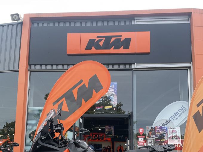 KTM 1290 ADVENTURE S 4