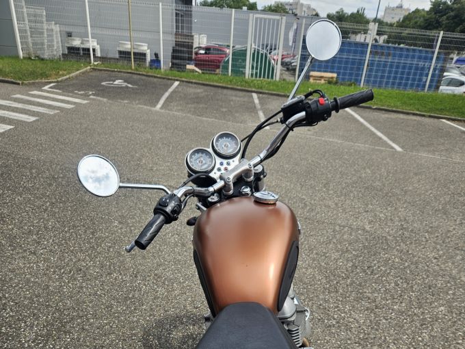 TRIUMPH BONNEVILLE 865 T100 4
